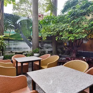Bliss Boutique Saigon - Bui Vien Street & Ben Thanh Market Ho-Chi-Minh-Stadt